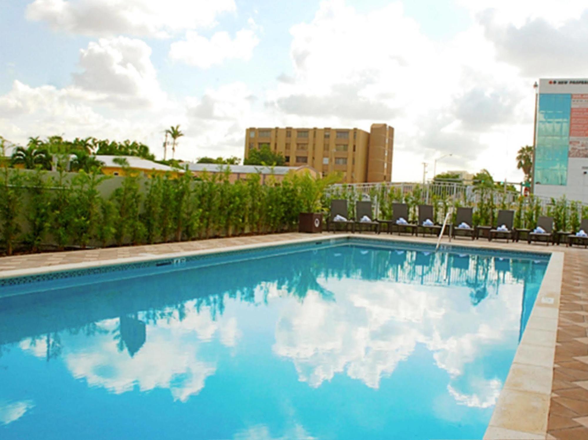 Best Western Plus Miami Intl Airport Hotel & Suites Coral Gables Ngoại thất bức ảnh